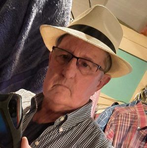 Meet your Posher, Mark